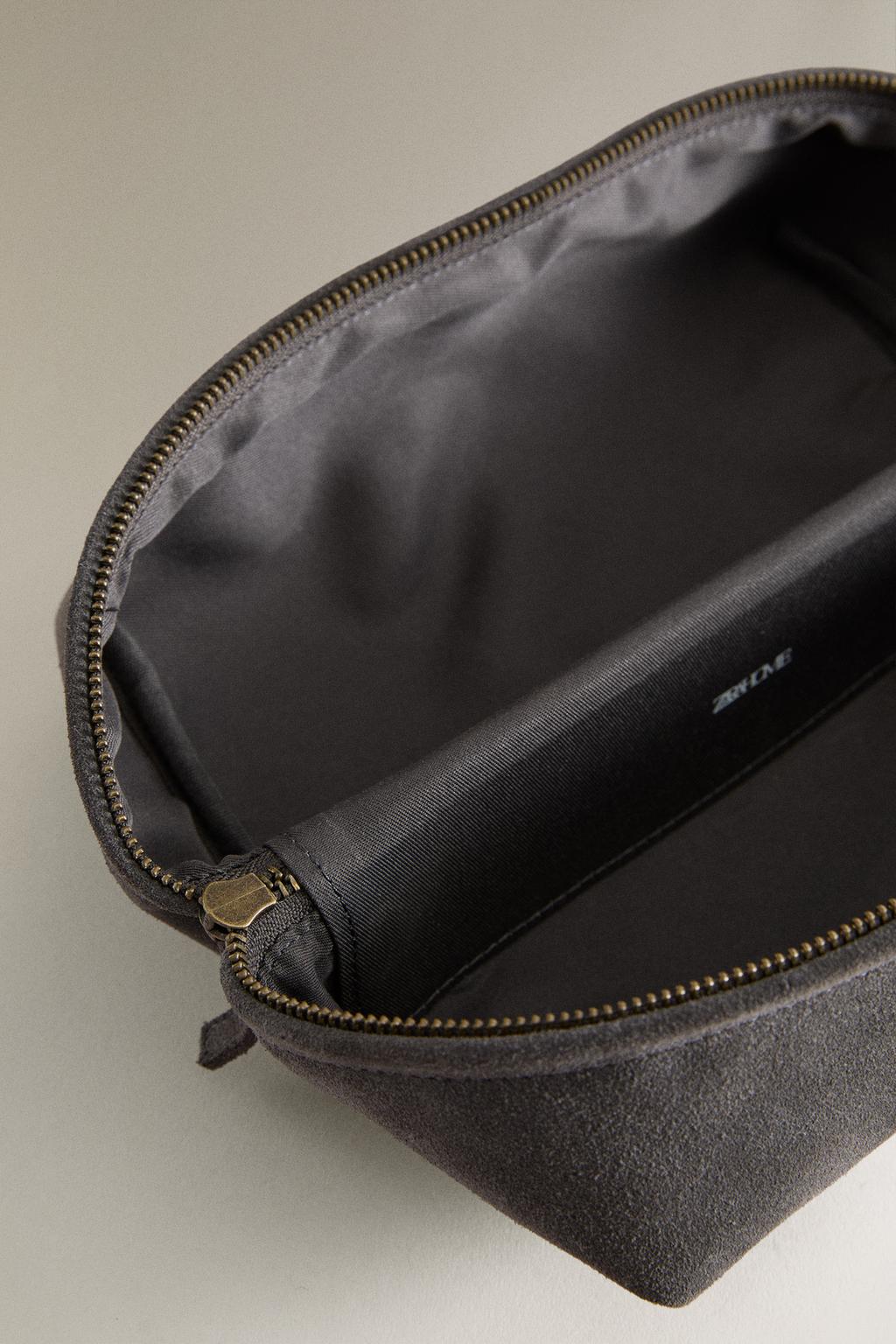 Сумка для косметики из натуральной кожи с разделением