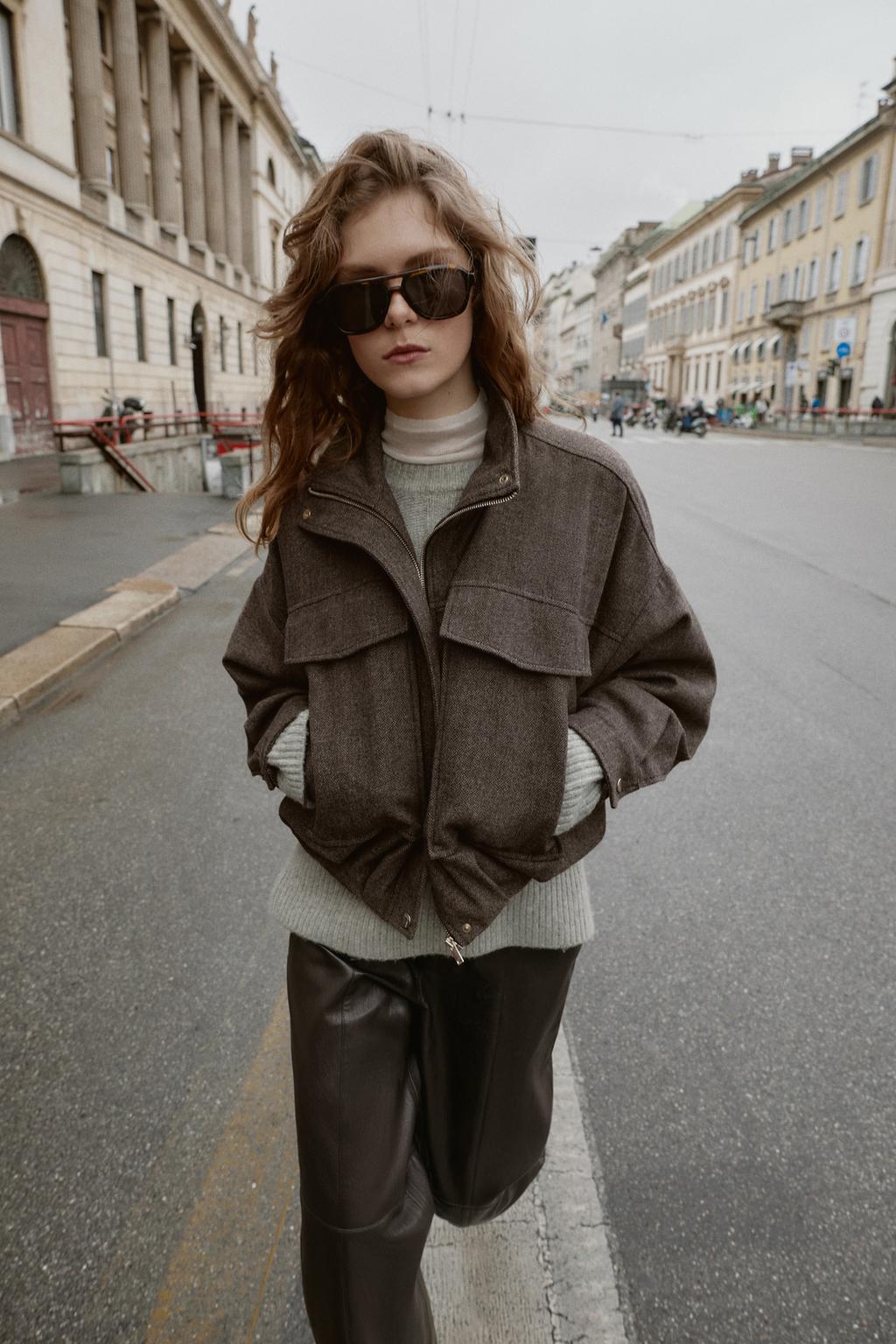 БОМБЕР С ЖАККАРДОВЫМ УЗОРОМ В ЕЛОЧКУ