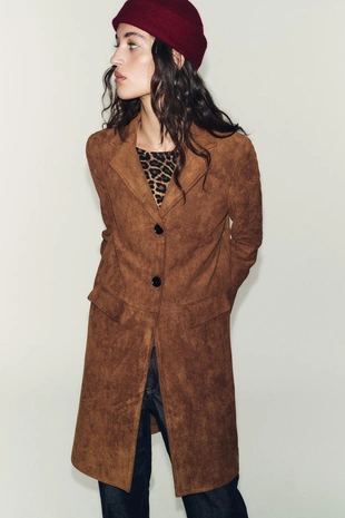 Пальто-сюртук из ткани под замшу