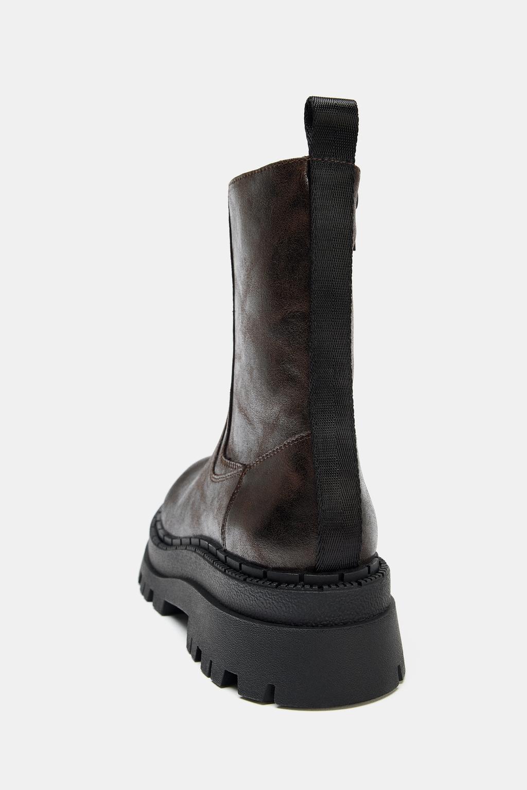 БОТИНКИ НА ПЛАТФОРМЕ С ЭФФЕКТОМ ПОТЕРТОСТИ