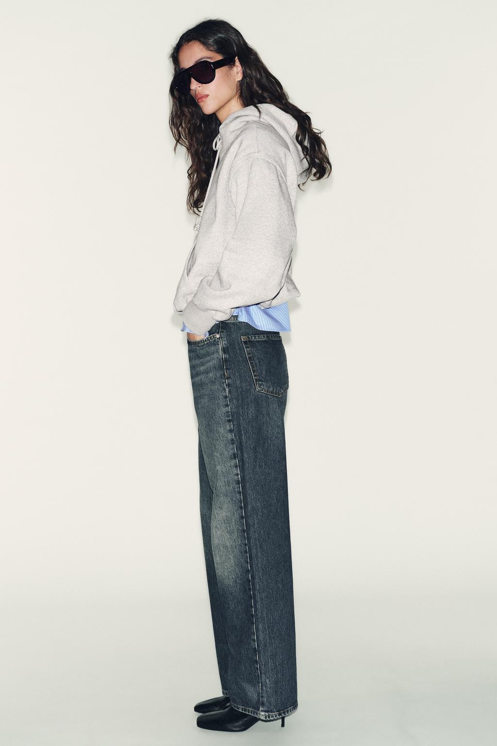 ХУДИ С КАПЮШОНОМ И ОБЪЕМНЫМ НИЗОМ