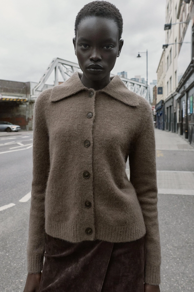 Кардиган с вязаным воротником из искусственного меха