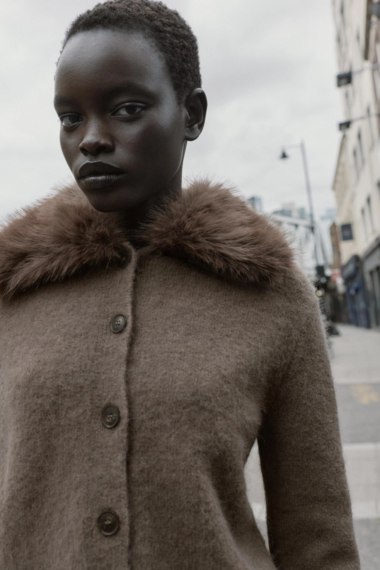 Кардиган с вязаным воротником из искусственного меха