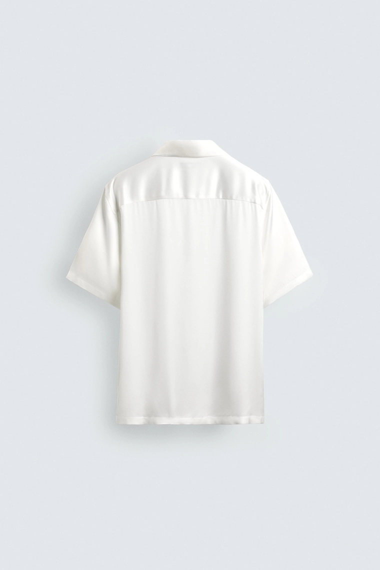 Рубашка regular fit из атласа