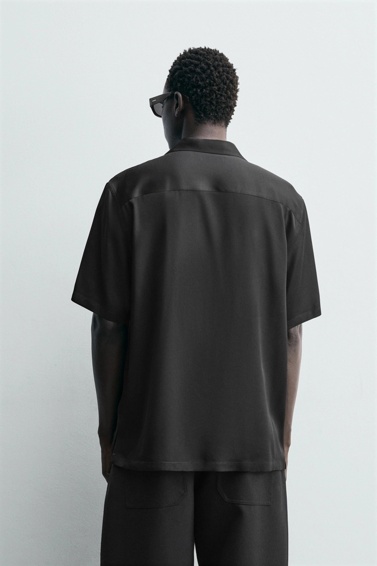 Рубашка regular fit из атласной ткани