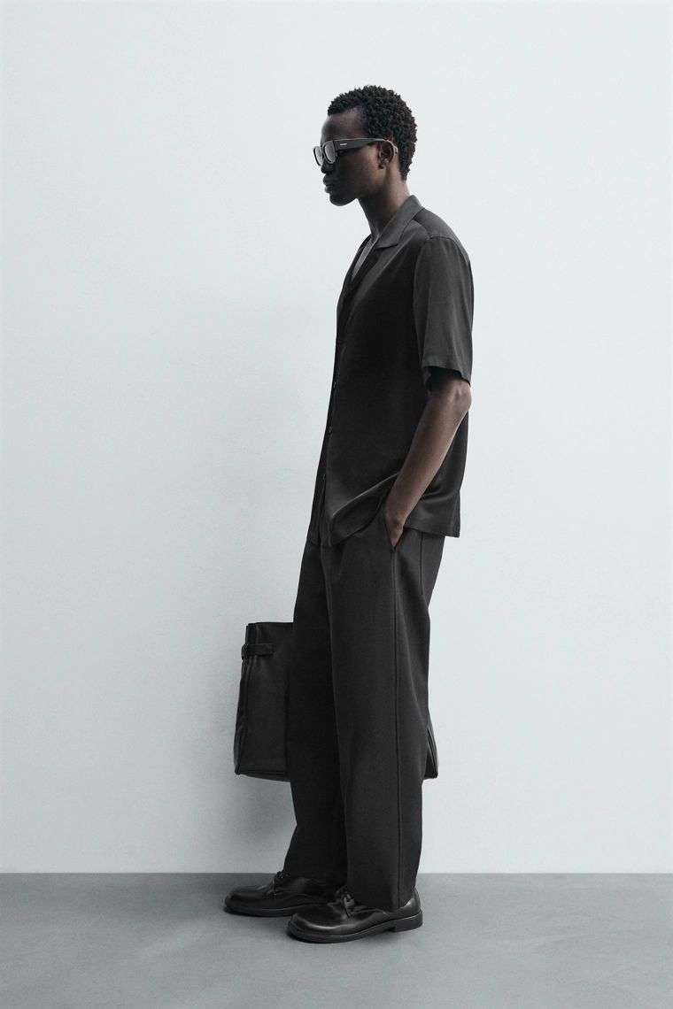 Рубашка regular fit из атласной ткани