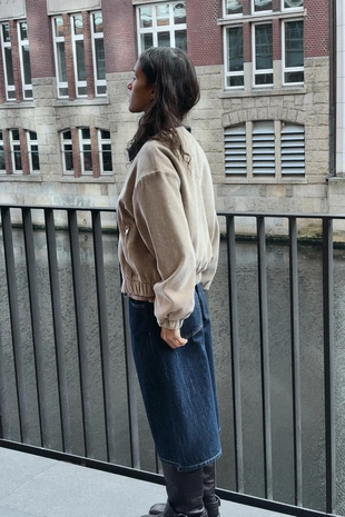 Вельветовая куртка с контрастным воротником- Заказать в России