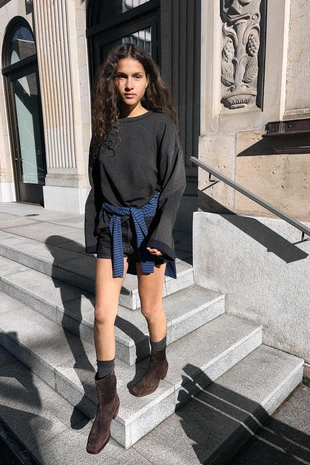 Футболка оверсайз с длинными рукавами- Заказать в России