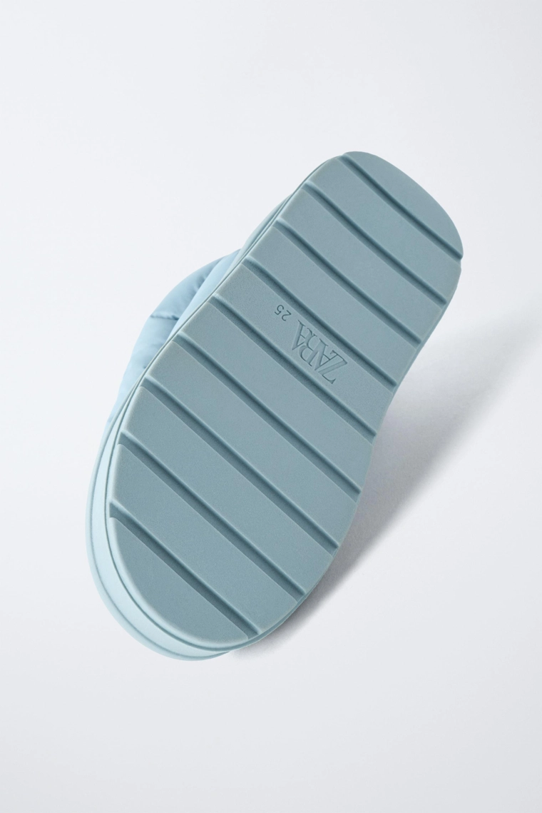 Водоотталкивающие ботинки из нейлона