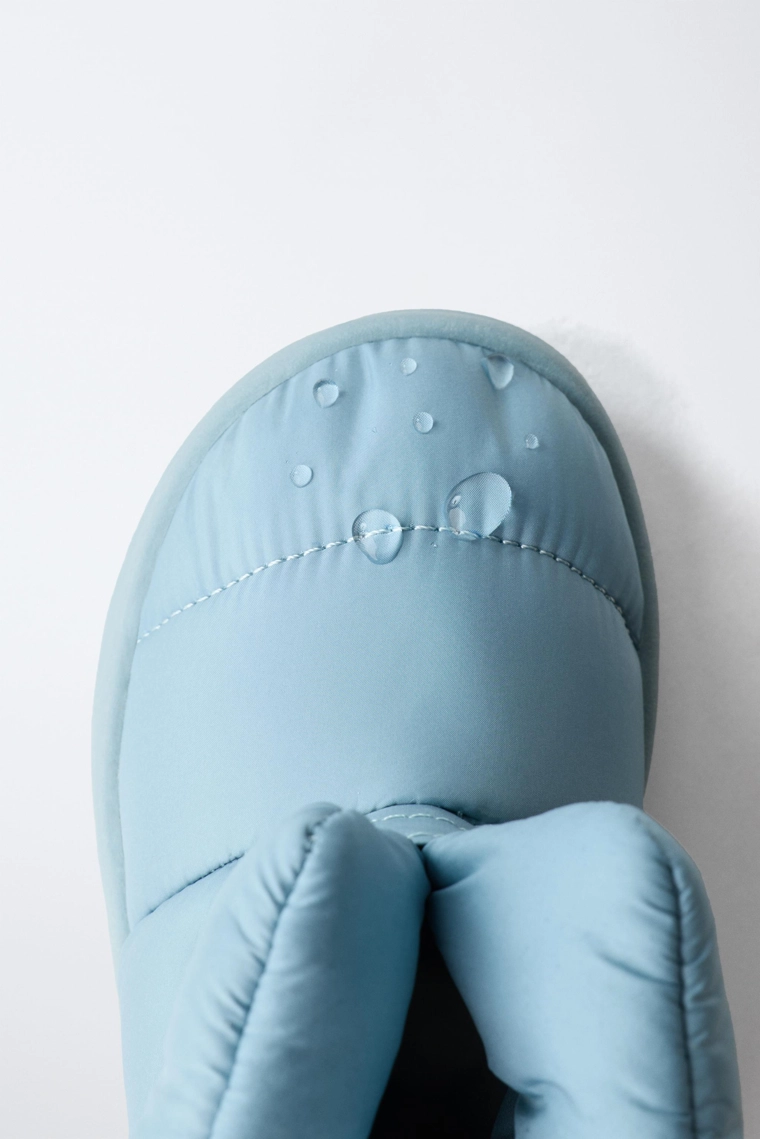 Водоотталкивающие ботинки из нейлона