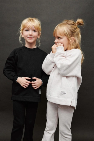 Легинсы FLARE из интерлока с этикеткой- Заказать в России