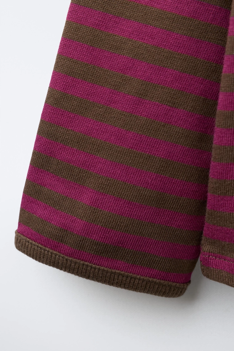 Футболка с полосками и вышитым сердцем