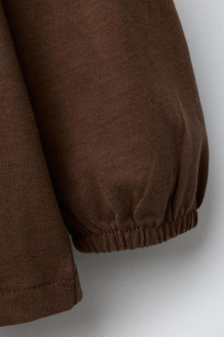 Футболка с вшитым воротником-петер-пен