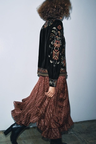 Black | 6895/295/800 - Zara Бархатная куртка с вышивкой — ZW COLLECTION