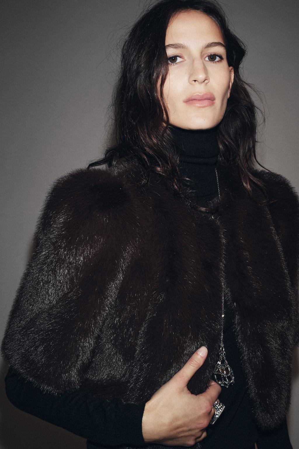 КУРТКА-БОЛЕРО ИЗ ИСКУССТВЕННОГО МЕХА — ZW COLLECTION LIMITED EDITION