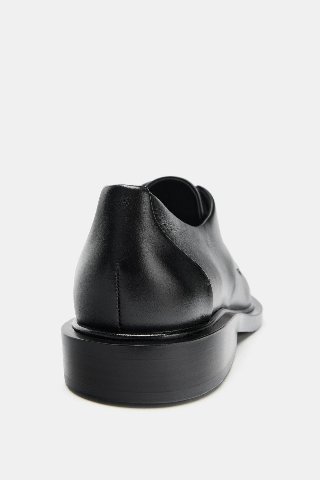 КОЖАНЫЕ ДЕРБИ СО ШНУРОВКОЙ