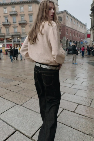 Топ-баллон с контрастной отделкой- Заказать в России