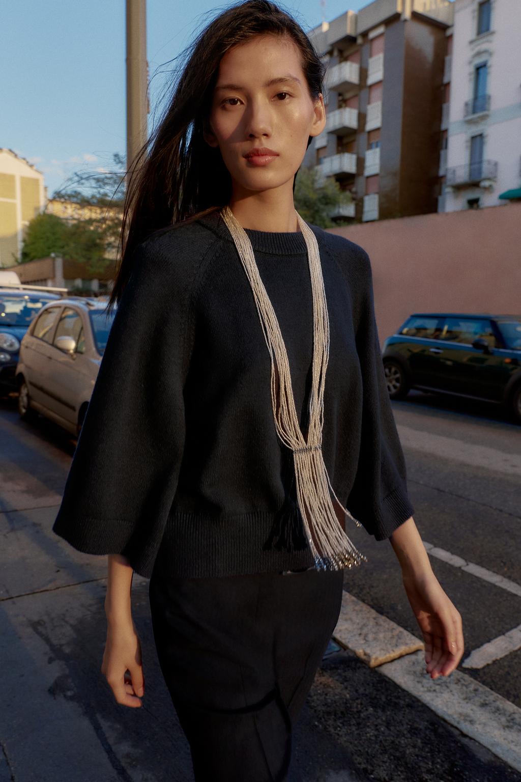 ДЖЕМПЕР ИЗ ТРИКОТАЖА С ШИРОКИМИ РУКАВАМИ