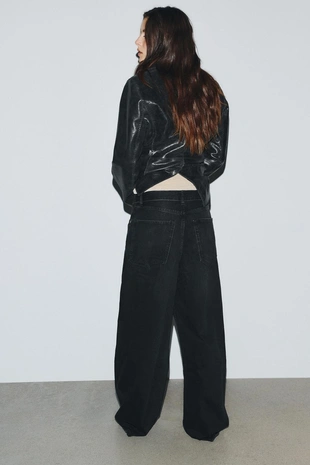 Джинсы TRF со средней посадкой и отворотом на поясе- Заказать в России