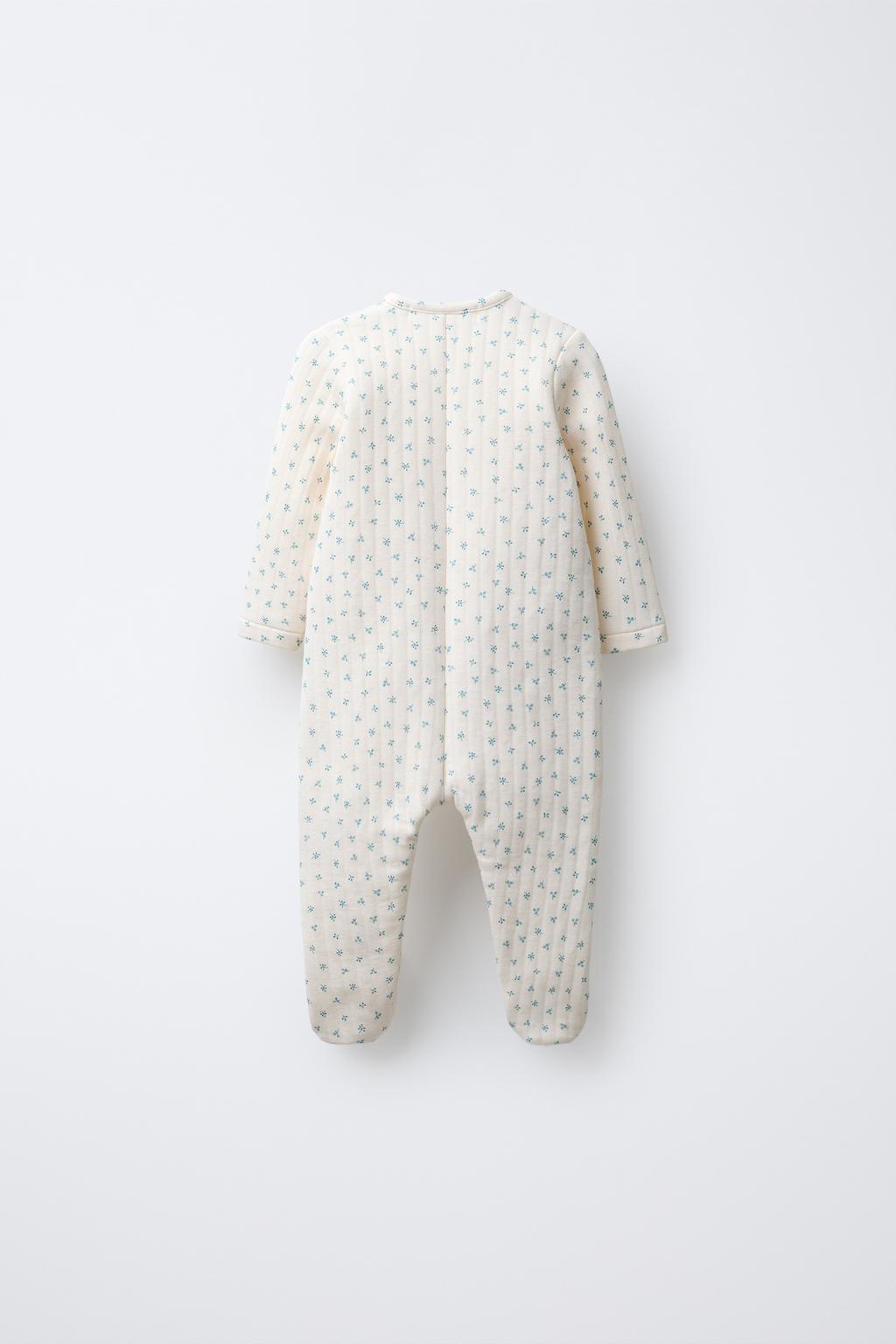 СТЕГАНЫЙ КОМБИНЕЗОН С ЦВЕТОЧНЫМ ПРИНТОМ