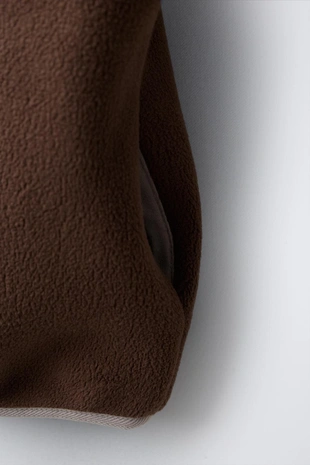 Толстовка из поларфлиса в стиле колор-блок с нашивкой- Заказать в России