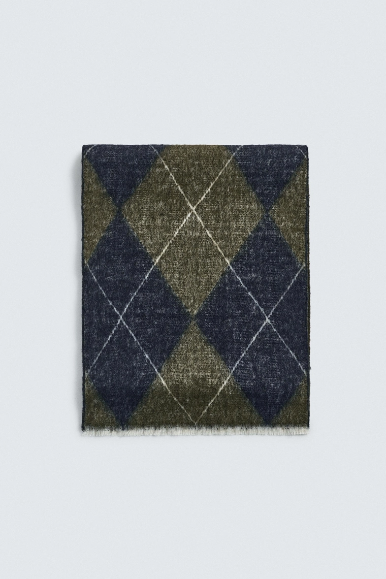 Шарф с жаккардовым узором золотой лилии