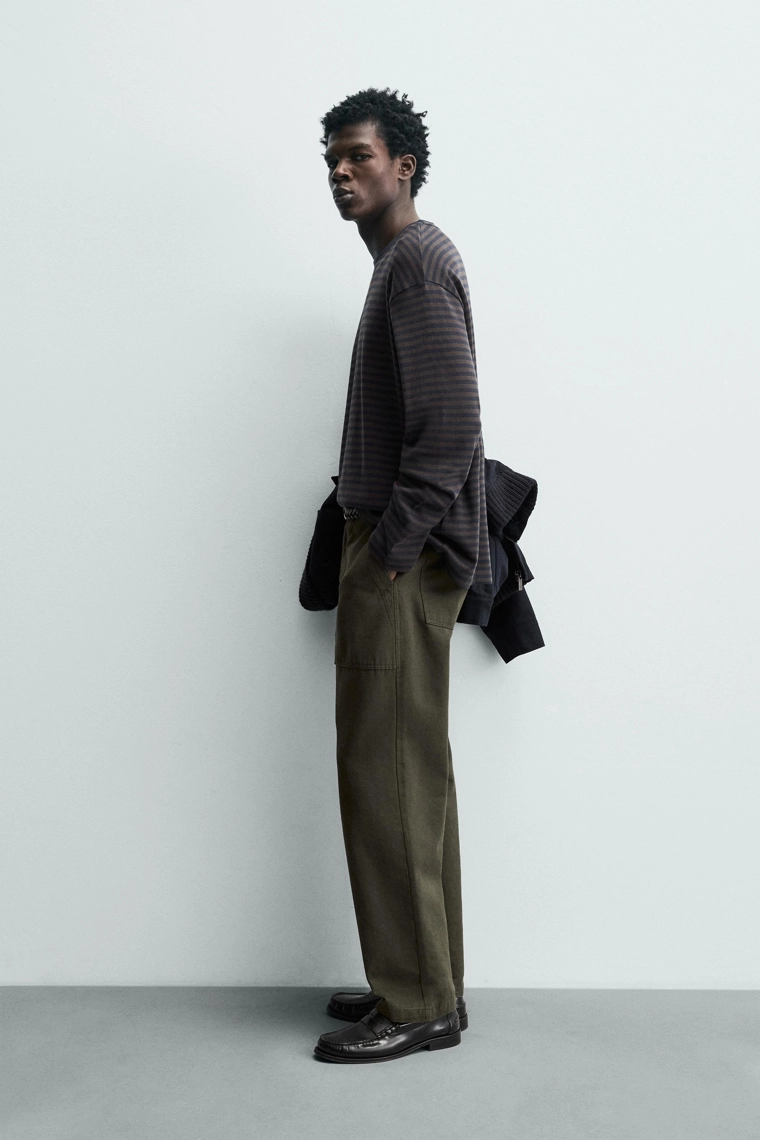 Полосатая футболка с контрастными деталями