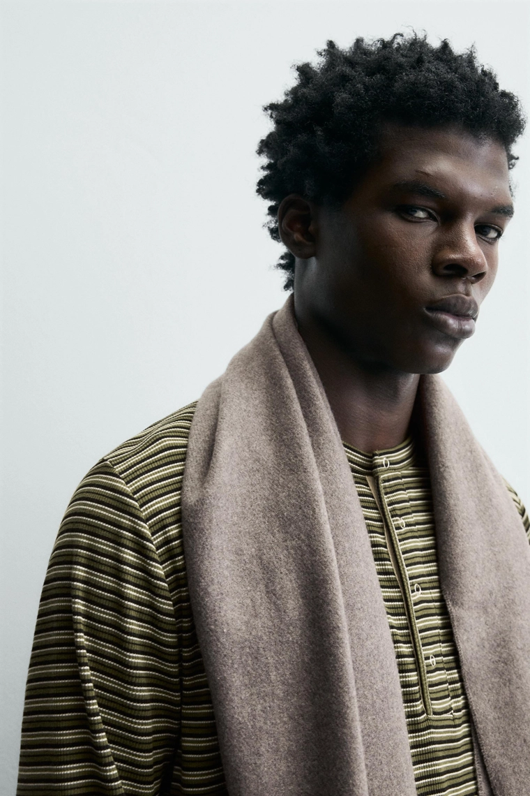 Полосатая хенли футболка