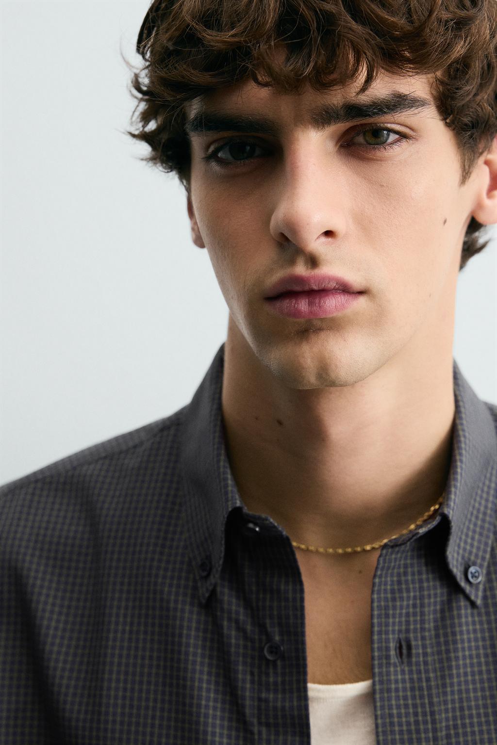 РУБАШКА В КЛЕТКУ ИЗ РЕЛЬЕФНОЙ ТКАНИ