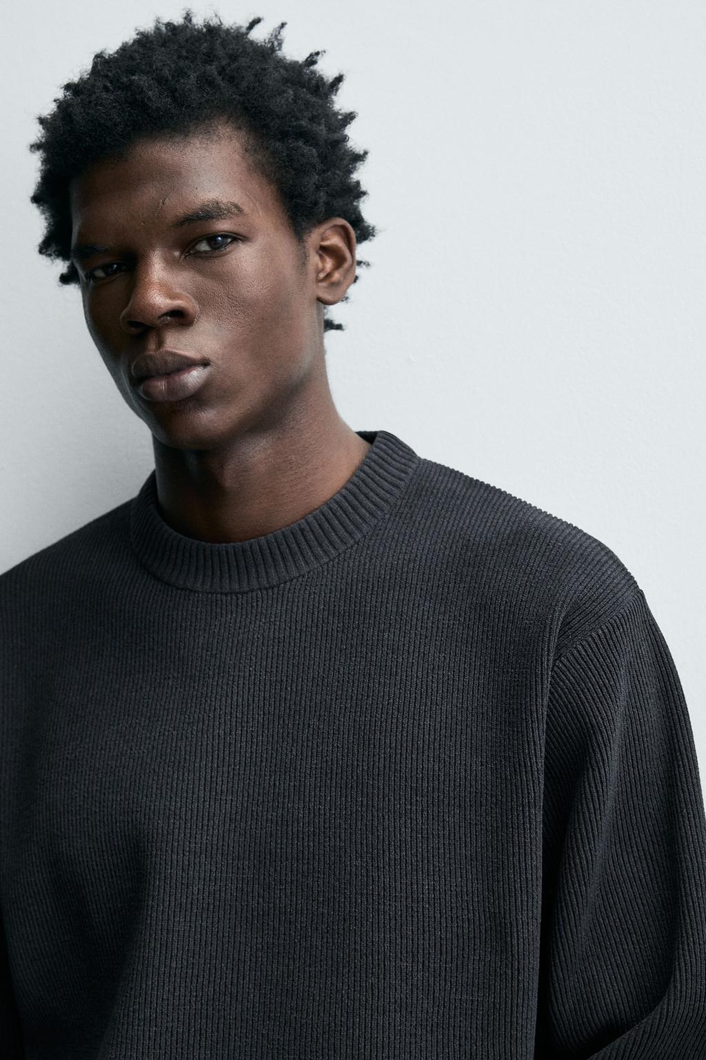 СВИТЕР ИЗ ШЕНИЛЛОВОЙ ТКАНИ С РЕЛЬЕФНЫМ УЗОРОМ