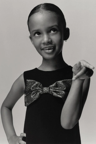 Трикотажное платье с блестящим бантом- Заказать в России