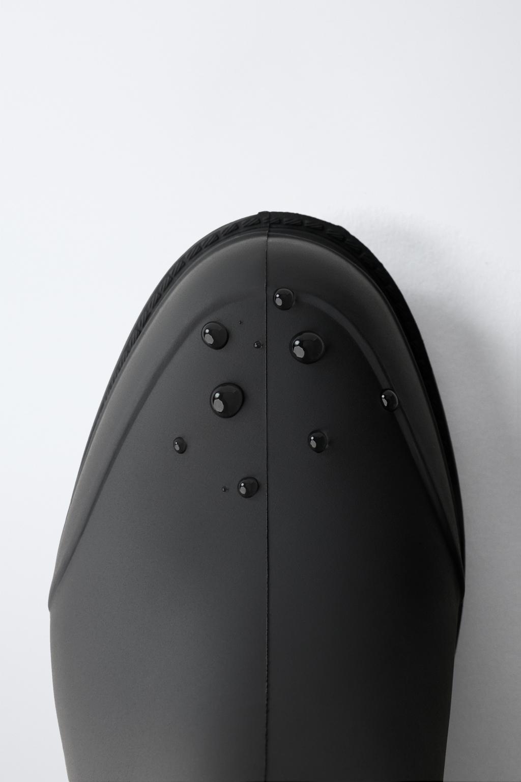 ВЫСОКИЕ РЕЗИНОВЫЕ САПОГИ