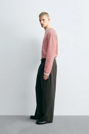 Жаккардовая футболка в полоску LIMITED EDITION- Заказать в России