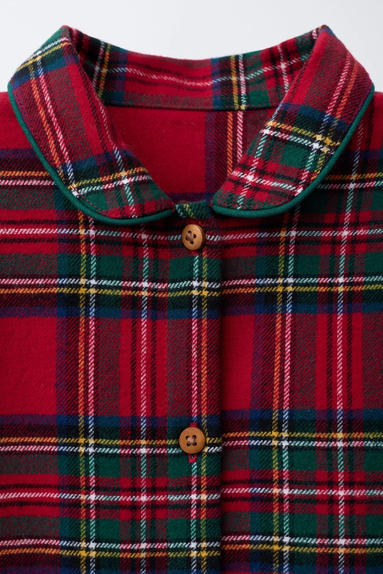 Комбинезон в клетку из фланели с рубашечным воротником