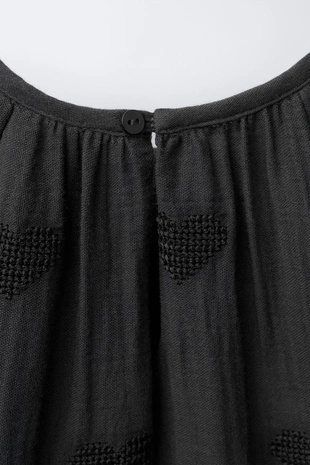 Платье с вышивкой «сердечки»- Заказать в России