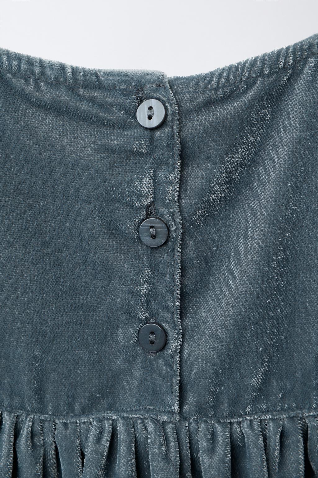 БАРХАТНОЕ ПЛАТЬЕ С ВЫШИВКОЙ