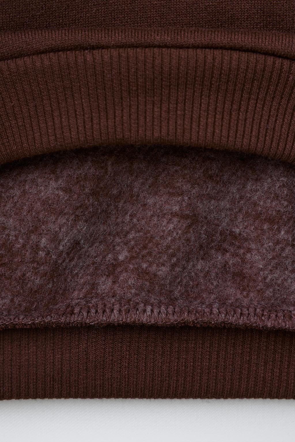 КОМПЛЕКТ ИЗ ТОЛСТОВКИ И ЛЕГГИНСОВ В РУБЧИК HELLO KITTY © SANRIO