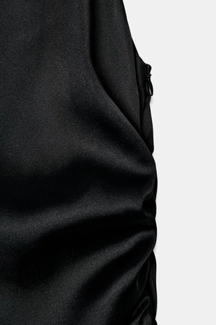 Короткое атласное платье с воланами- Заказать в России