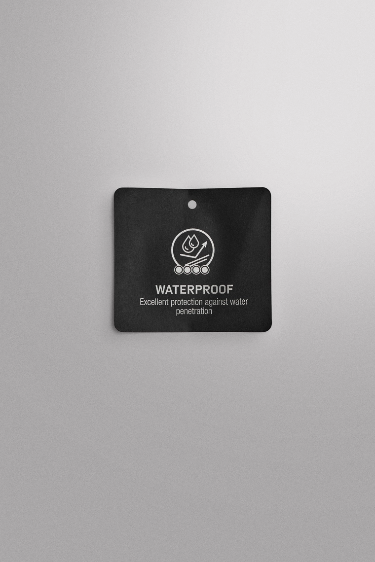 Водонепроницаемые технические штаны из мембранного материала