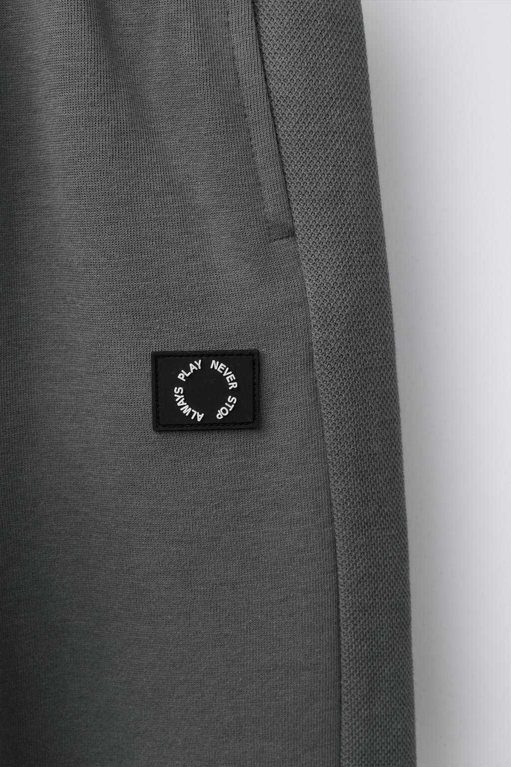 БРЮКИ-ДЖОГГЕРЫ ИЗ ПИКИ И ИНТЕРЛОКА