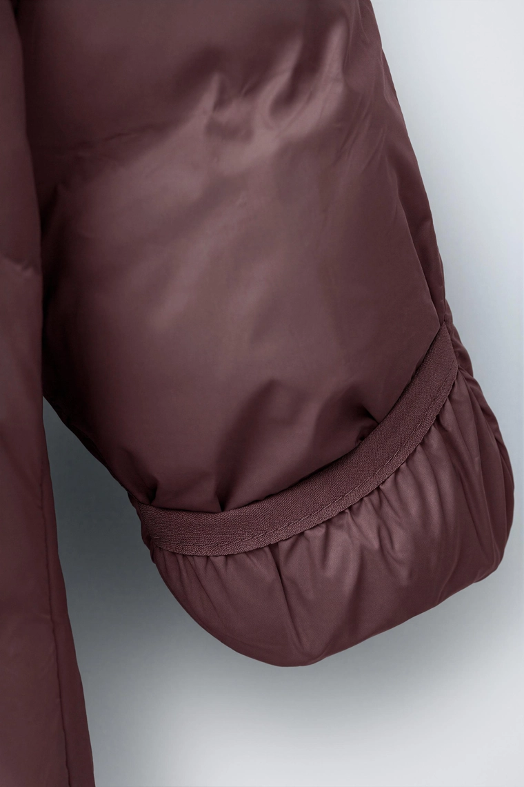 Комбинезон из нейлона с капюшоном