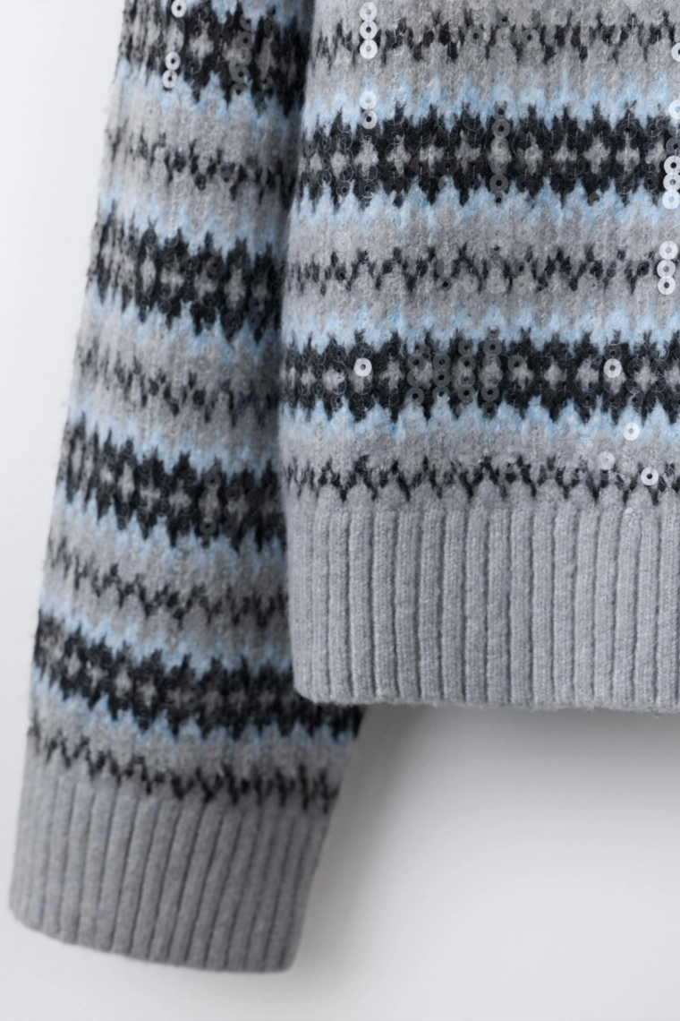 Джемпер с жаккардовой отделкой и пайетками