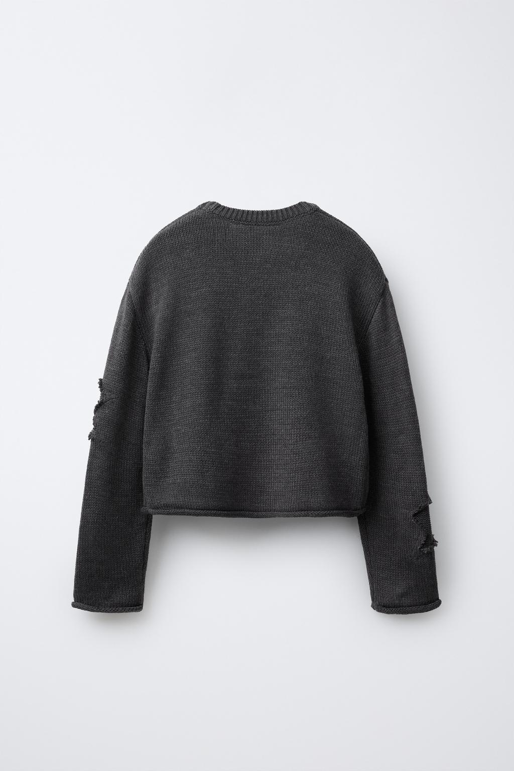 ВЯЗАНЫЙ ДЖЕМПЕР В ЗВЕЗДЫ