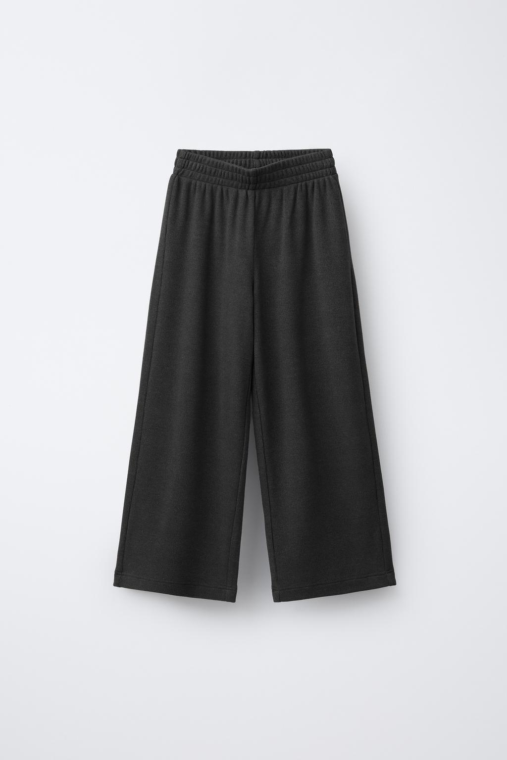 stinaレオタードsizeS typeQ Шина цельнолитая 8.15-15 (28x9-15) Composit (с буртом) за 32 892 руб.