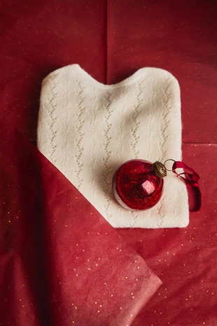 Шелковая точечная новогодняя упаковочная бумага- Заказать в России