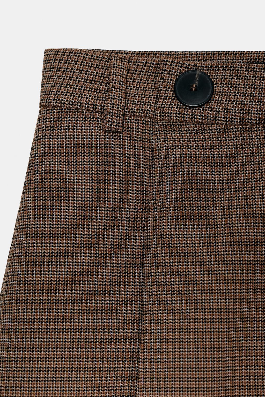 ШОРТЫ СО СКЛАДКАМИ И ПУГОВИЦАМИ