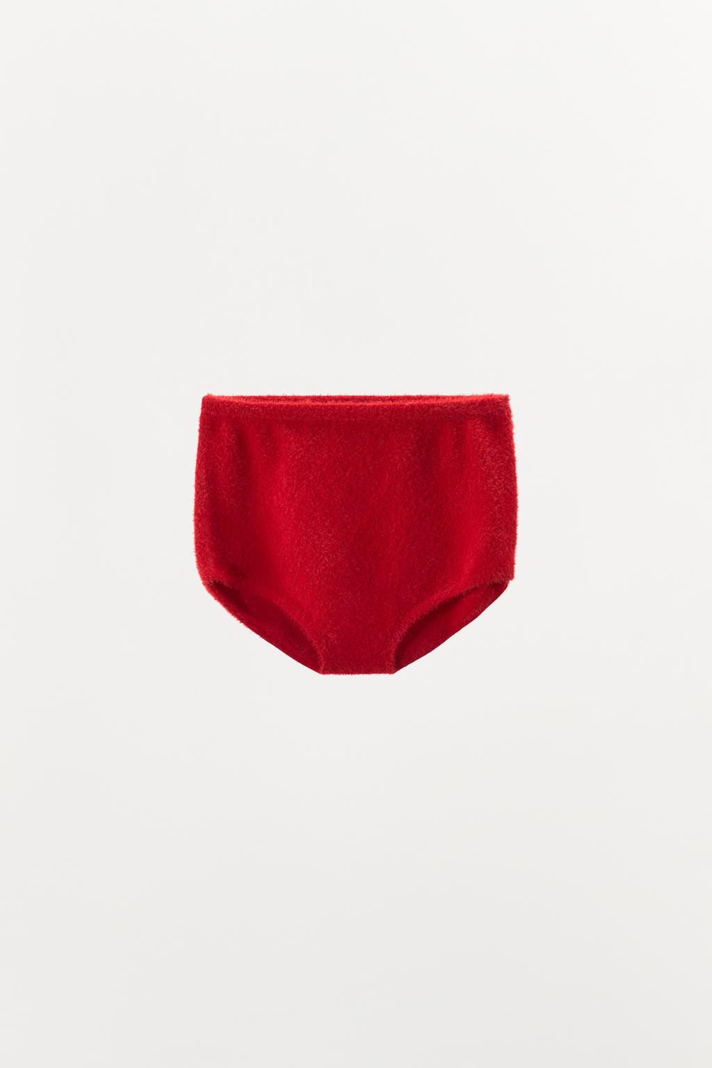 ШОРТЫ ИЗ ГЛАДКОГО ПОЛИАМИДА