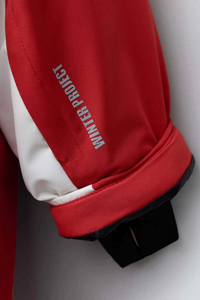 Комбинезон-пуховик с цветными блоками, защищающий от воды и ветра