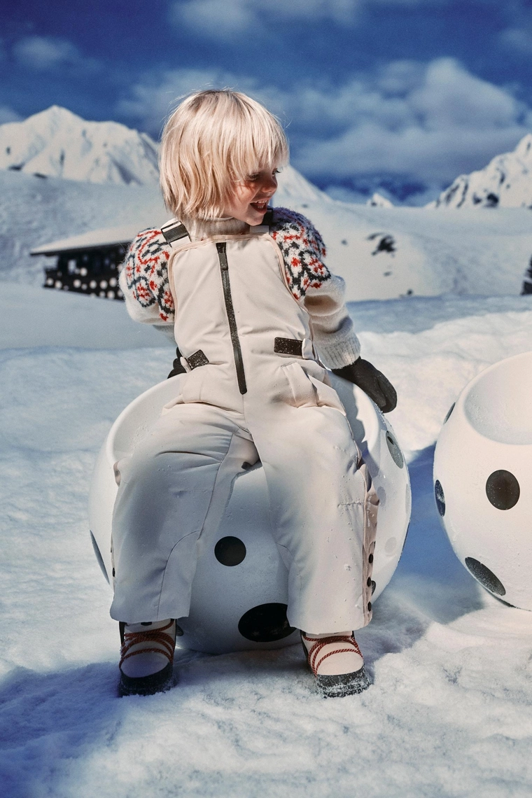 Длинные водонепроницаемые и ветрозащитные комбинезоны с цветовыми блоками