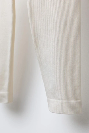 Термолегинсы в рубчик с рельефным текстом- Заказать в России